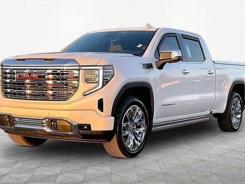 Used 2024 GMC Sierra 1500 Denali w/ Denali Reserve Package image 3