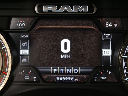 Used 2022 RAM 2500 Limited AWD/4WD image 16