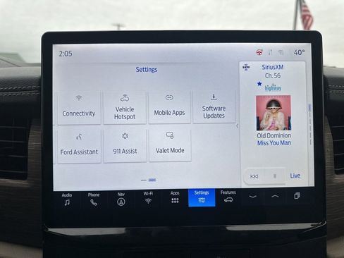 Used 2024 Ford Expedition Limited image 44