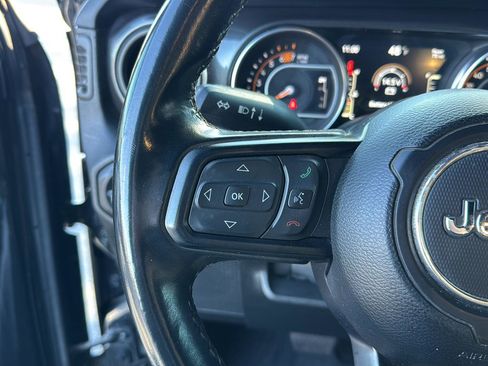 Used 2020 Jeep Wrangler Sport image 14