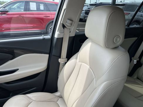Used 2020 Buick Envision Essence w/ Experience Buick Package AWD/4WD image 24