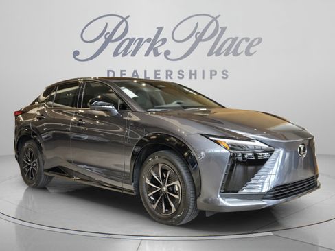New 2026 Lexus RZ 350e 2WD w/ Convenience Package image 4