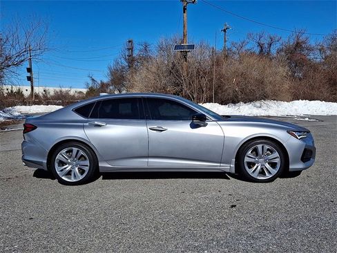 Used 2022 Acura TLX w/ Technology Package image 7