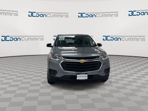 Used 2018 Chevrolet Traverse LS image 3