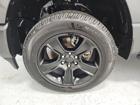 Used 2020 RAM 1500 Big Horn AWD/4WD image 9