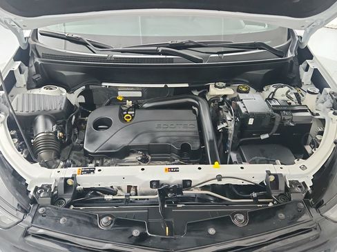 Used 2024 Chevrolet Equinox RS FWD image 30