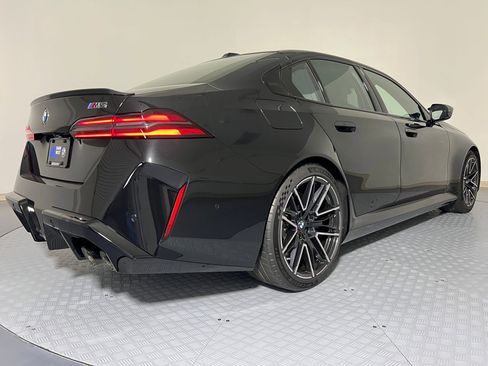 New 2026 BMW M5 w/ Carbon Package image 9