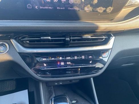 Used 2024 Buick Envista Avenir FWD image 12