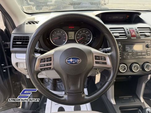 Used 2014 Subaru Forester 2.5i image 33