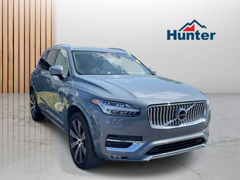 Used 2023 Volvo XC90 B6 Ultimate w/ Protection Package Premier AWD/4WD image 1