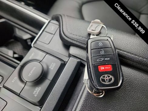 Used 2024 Toyota Grand Highlander XLE image 45