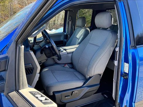 Used 2015 Ford F150 XLT w/ Equipment Group 302A Luxury image 8