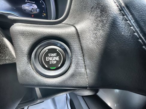 Used 2023 Chevrolet Tahoe LT w/ Luxury Package RWD image 16