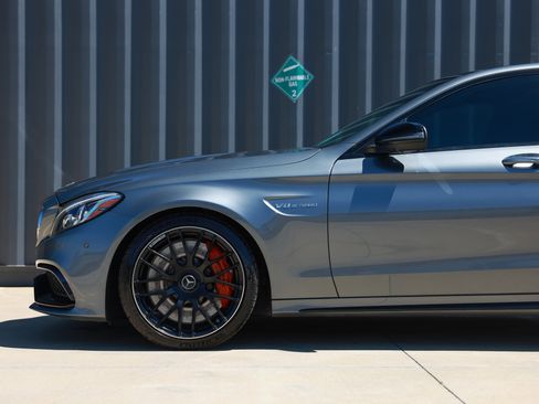 Used 2018 Mercedes-Benz C 63 AMG S image 32