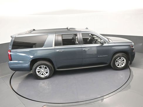 Used 2020 Chevrolet Suburban LT RWD image 65