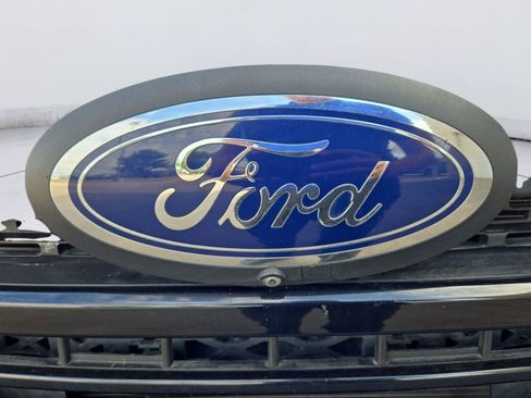 Used 2021 Ford F250 Platinum AWD/4WD image 9