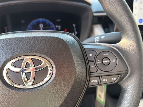New 2026 Toyota Corolla LE FWD image 21