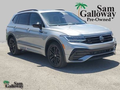 Used 2022 Volkswagen Tiguan SE R-Line