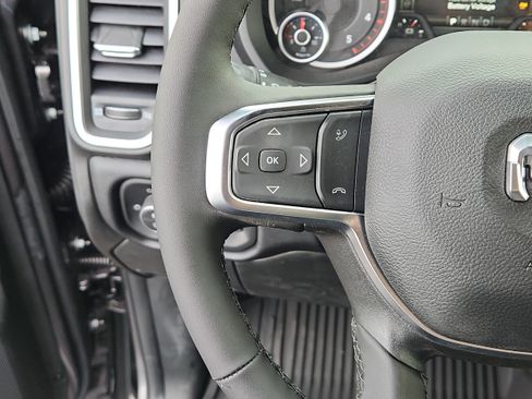 New 2026 RAM 2500 Big Horn AWD/4WD image 13
