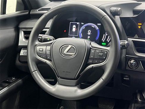 Certified 2025 Lexus UX 300h FWD image 15