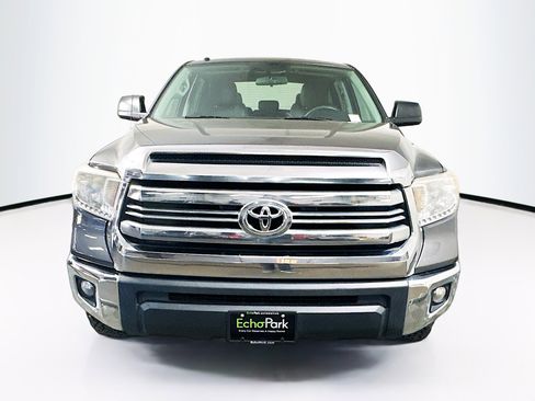 Used 2017 Toyota Tundra SR5 image 2