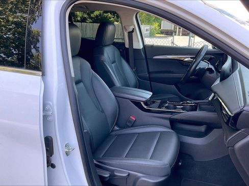 Used 2024 Buick Envision Preferred AWD/4WD image 7