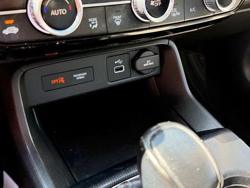 Used 2022 Honda Civic EX image 22