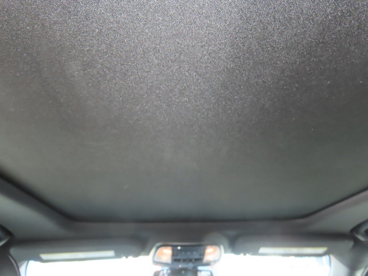 Used 2015 Jeep Grand Cherokee Overland RWD image 22