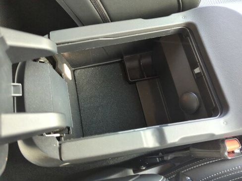 Certified 2024 Ford Mustang Premium image 18