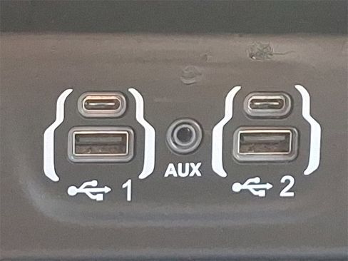 Used 2024 RAM 2500 Laramie image 23