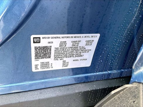 New 2026 Chevrolet Equinox RS w/ LPO, Floor Liner Package image 14