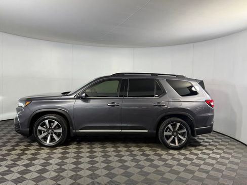 Used 2023 Honda Pilot Elite image 9