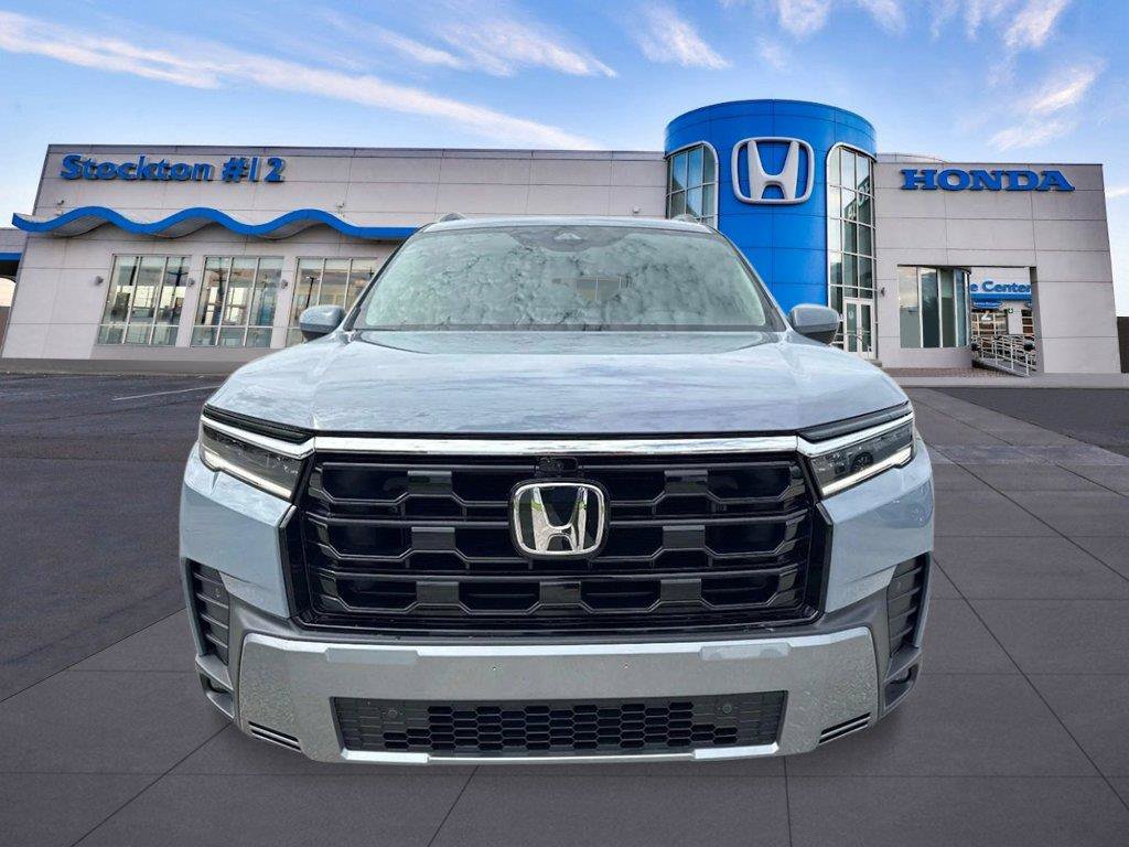 New 2026 Honda Pilot Touring image 8