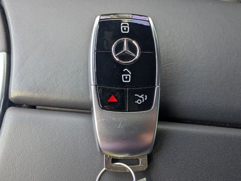 Certified 2022 Mercedes-Benz E 53 AMG 4MATIC Sedan image 28