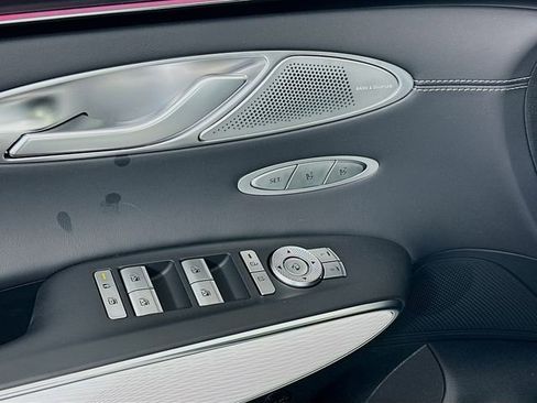 New 2026 Genesis GV70 2.5T Advanced AWD/4WD image 20