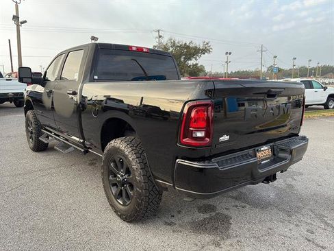 Used 2025 RAM 2500 Big Horn image 5