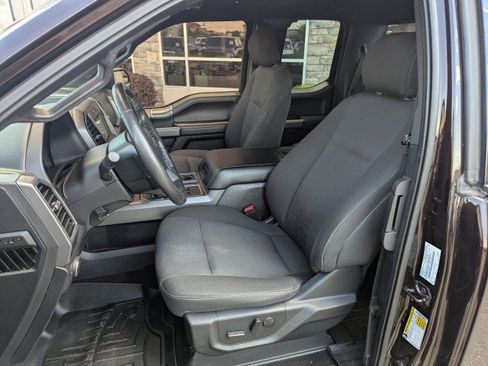 Used 2019 Ford F150 XLT w/ Equipment Group 302A Luxury AWD/4WD image 11
