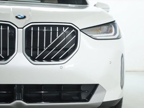 Used 2026 BMW X3 xDrive30i w/ Premium Package AWD/4WD image 8