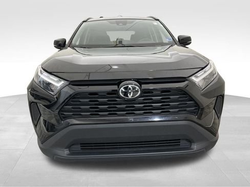 Used 2024 Toyota RAV4 XLE image 8