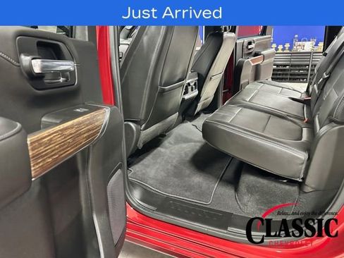 Used 2020 Chevrolet Silverado 3500 High Country w/ Technology Package image 24