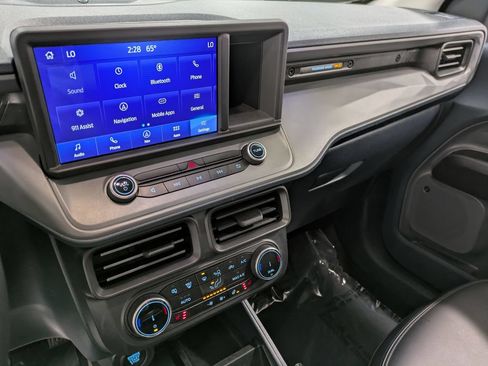 Used 2023 Ford Maverick Lariat w/ Lariat Luxury Package AWD/4WD image 11