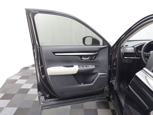 Used 2025 Honda CR-V EX-L image 5