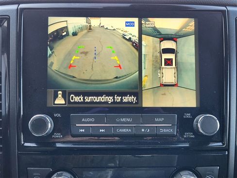 Used 2021 Nissan Titan PRO-4X w/ Pro-4x Convenience Package image 13