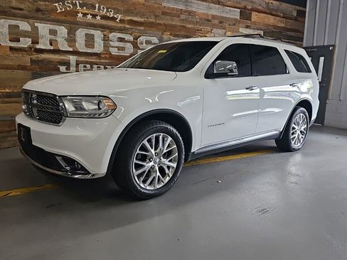 Used 2015 Dodge Durango Citadel w/ Technology Group AWD/4WD image 2