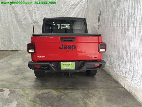 Used 2021 Jeep Gladiator Sport AWD/4WD image 20