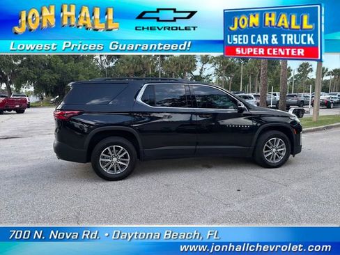 Used 2023 Chevrolet Traverse LT FWD image 13