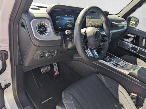 New 2026 Mercedes-Benz G 63 AMG 4MATIC image 3