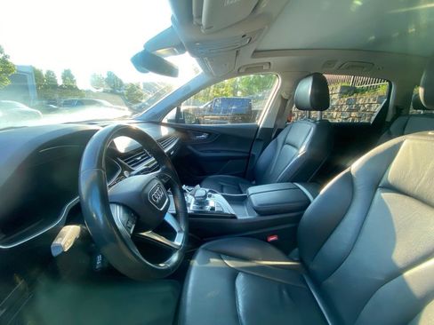 Used 2019 Audi Q7 3.0T Premium Plus AWD/4WD image 8
