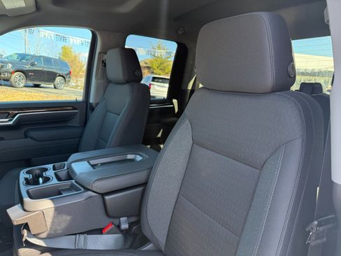 New 2026 GMC Sierra 2500 SLE w/ SLE Value Package; image 14