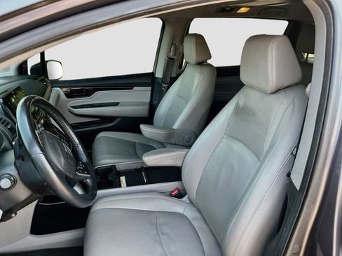 Used 2019 Honda Odyssey Elite image 13